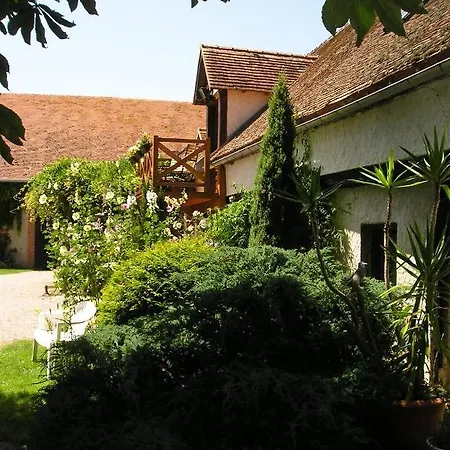 Chambres D'hotes Des Caissons Bed & Breakfast